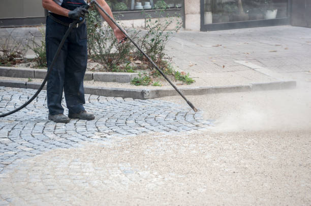 Best Rust Removal  in Montclair, CA